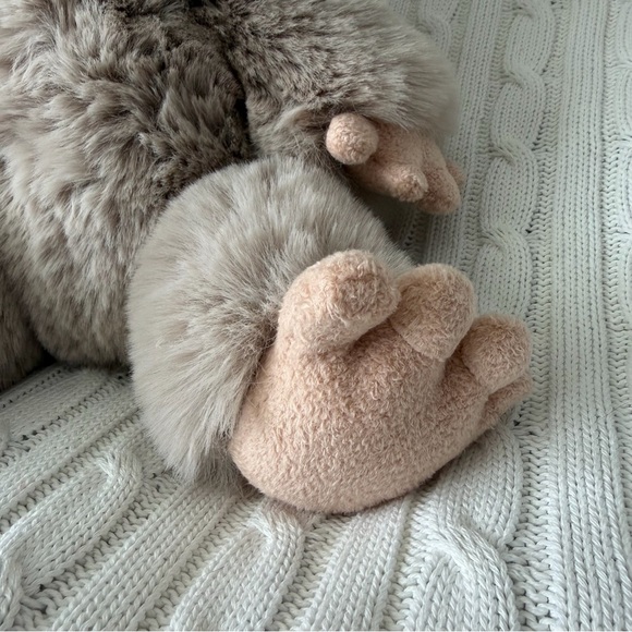 Jellycat Bo Bigfoot NEW BO2BF HtF Retired Plushy Collectible Jelly Cat - Picture 3 of 11